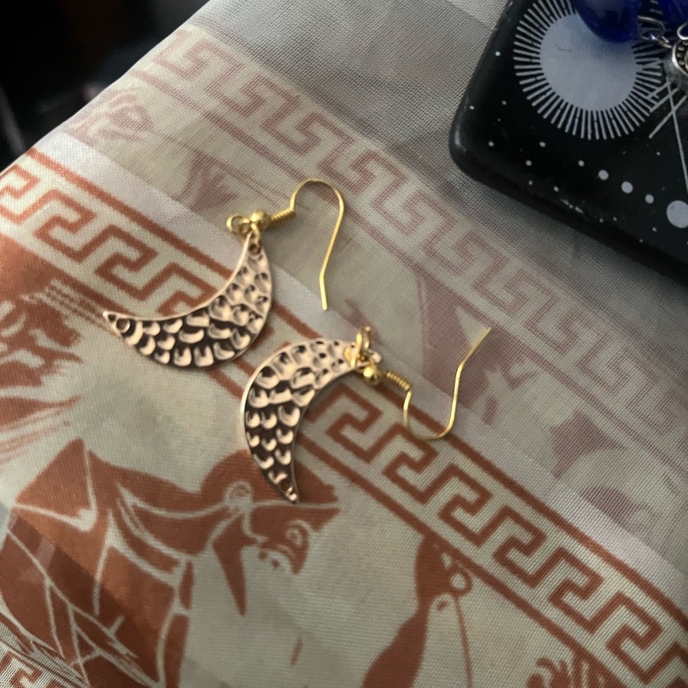 Crescent gold moon earrings